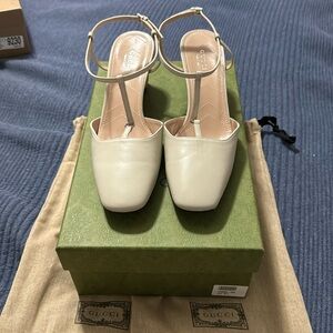 NIB Gucci GG Sandals